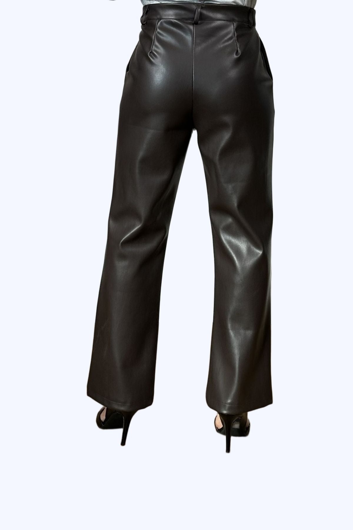 Pantaloni a trombetta similpelle