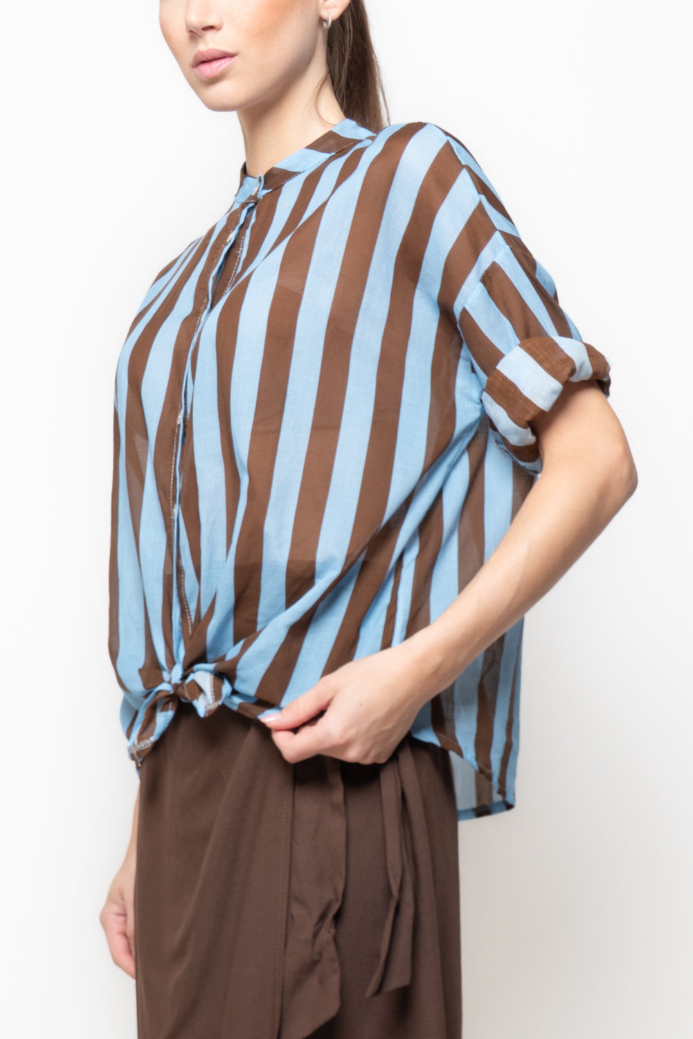 Camicia alla coreana a righe