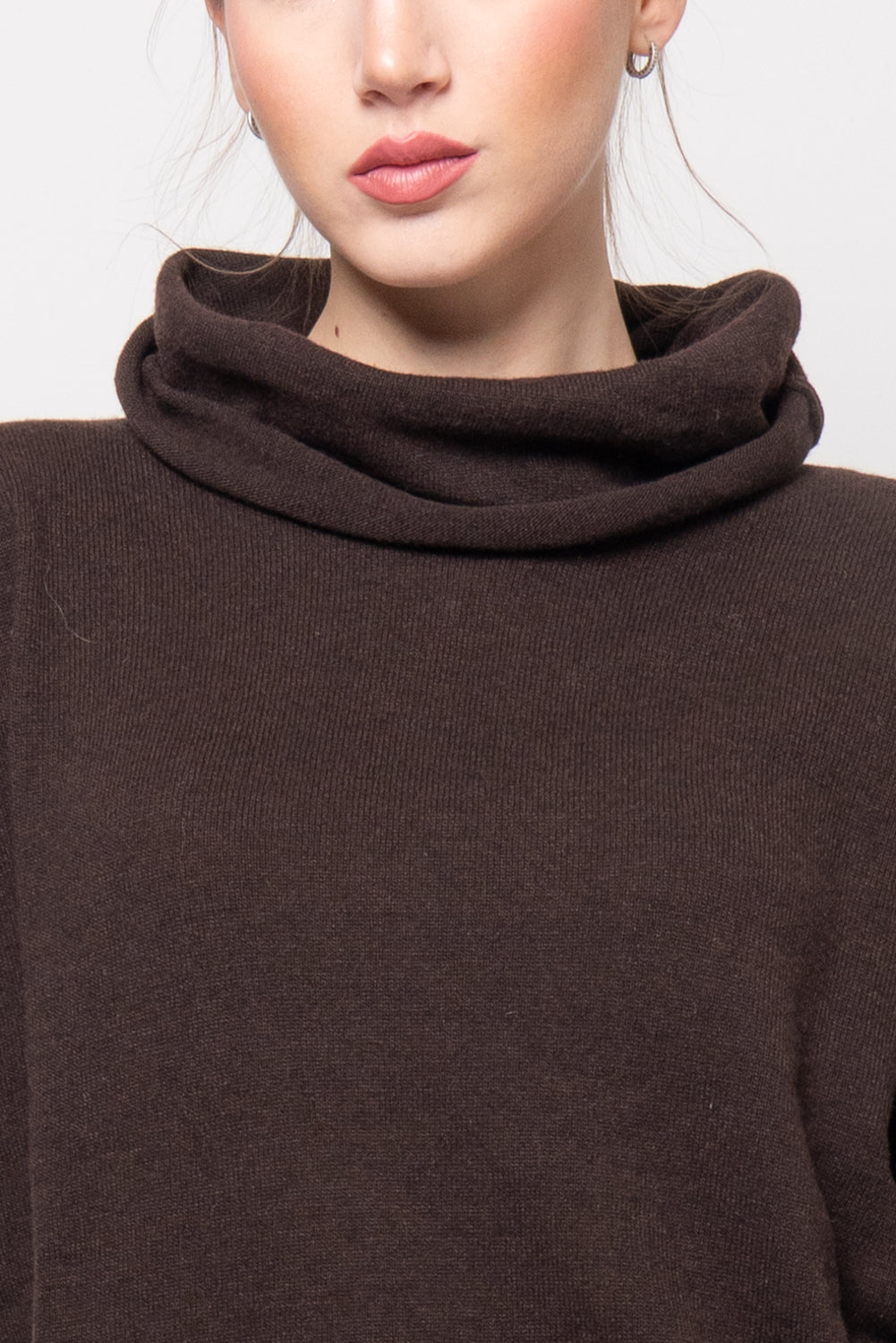 Maglia con collo ad anello