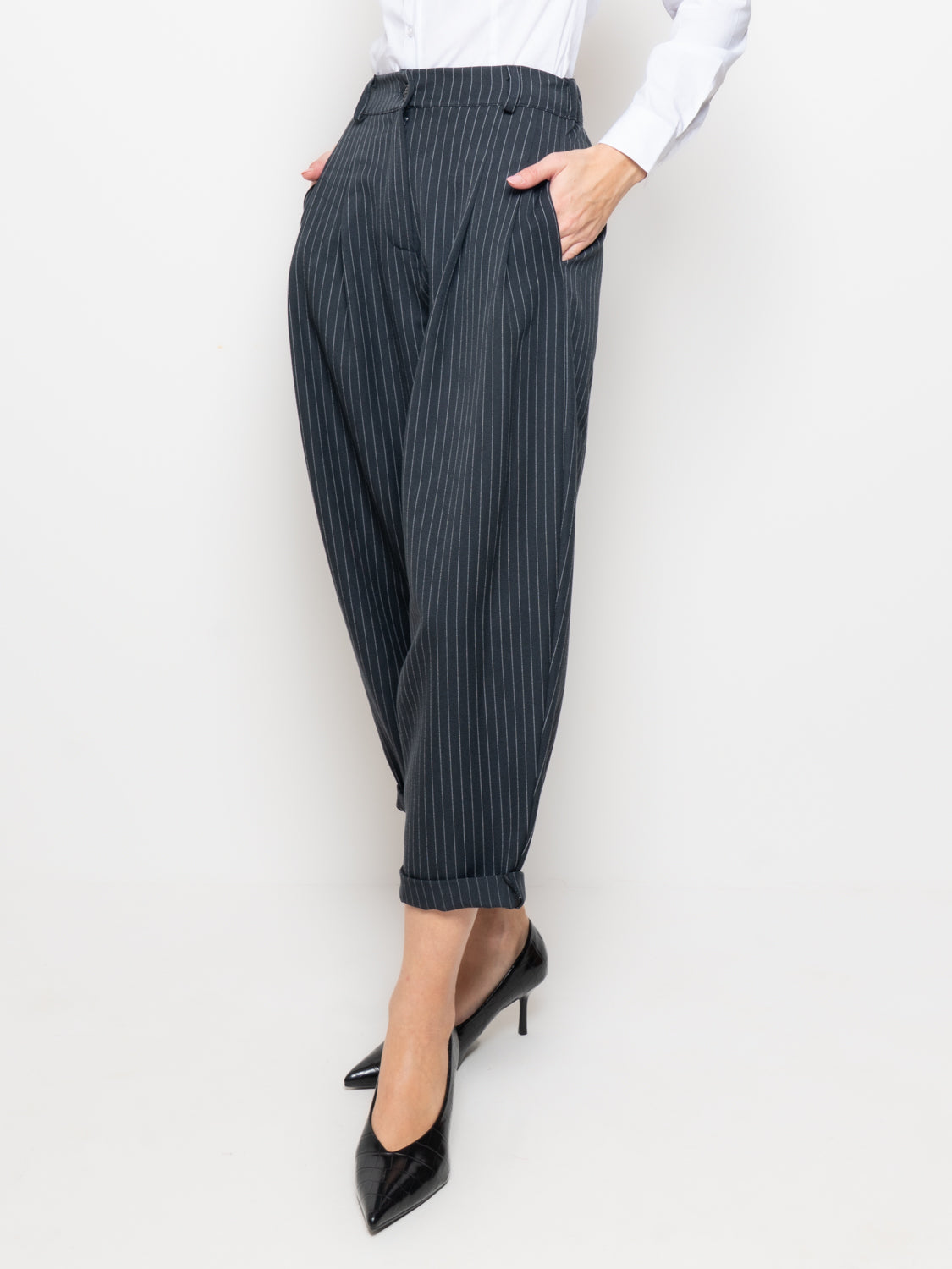 Pantalone gessato con pences