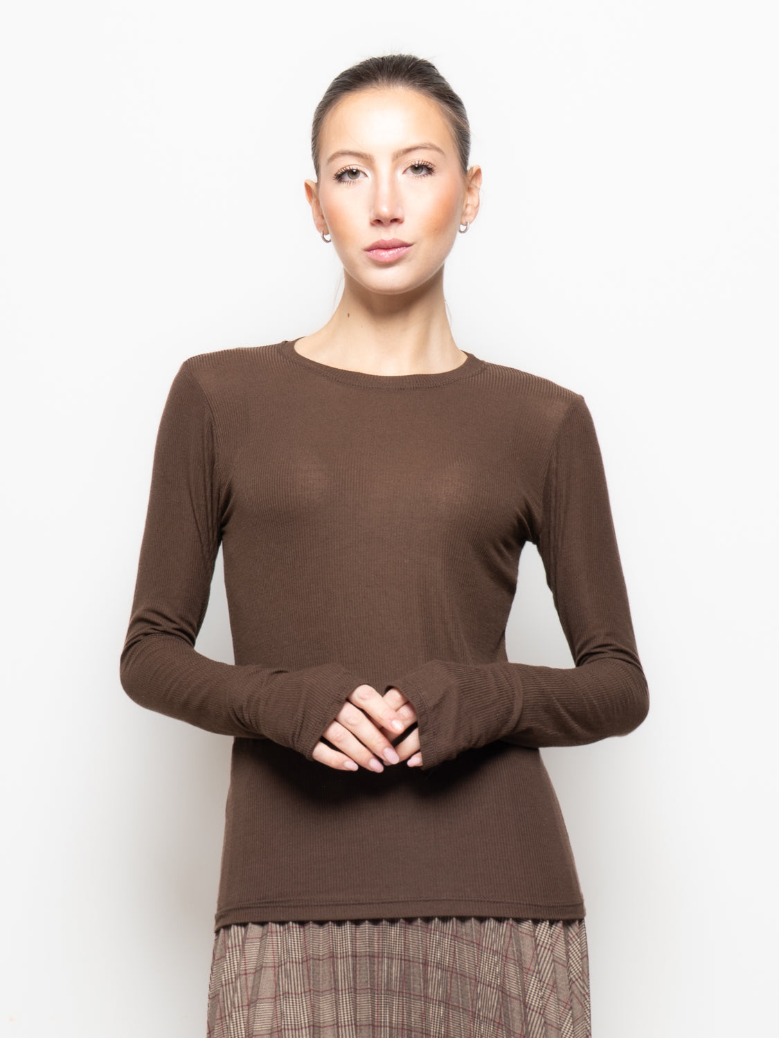 Maglia a costine con foro