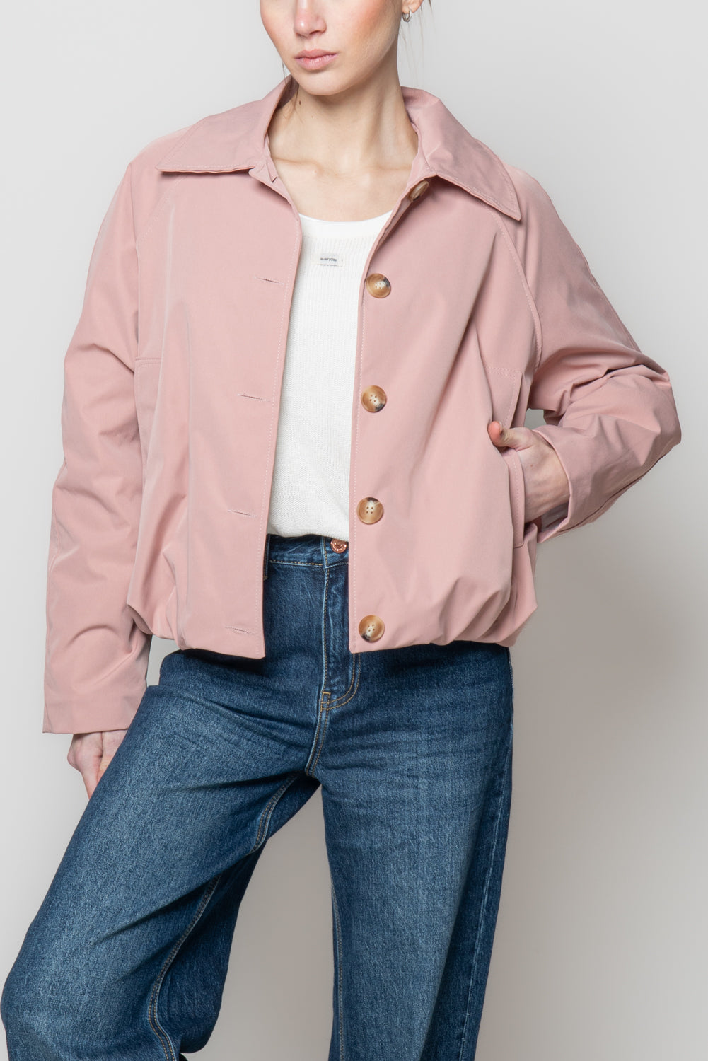 Bomber impermeabile con colletto