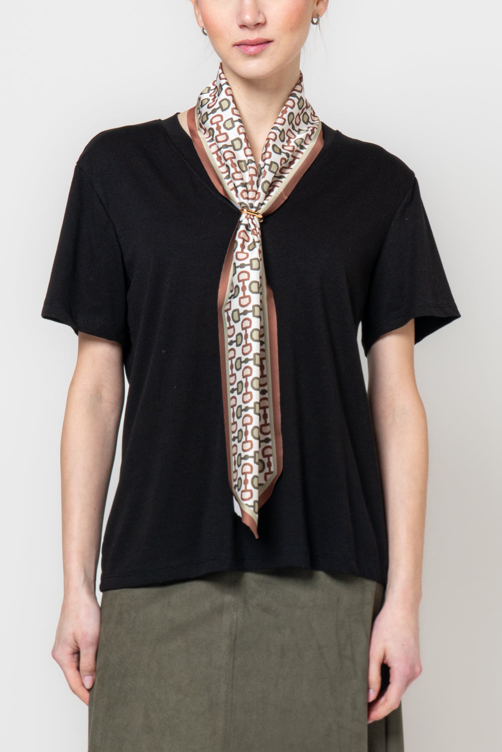 T shirt con foulard