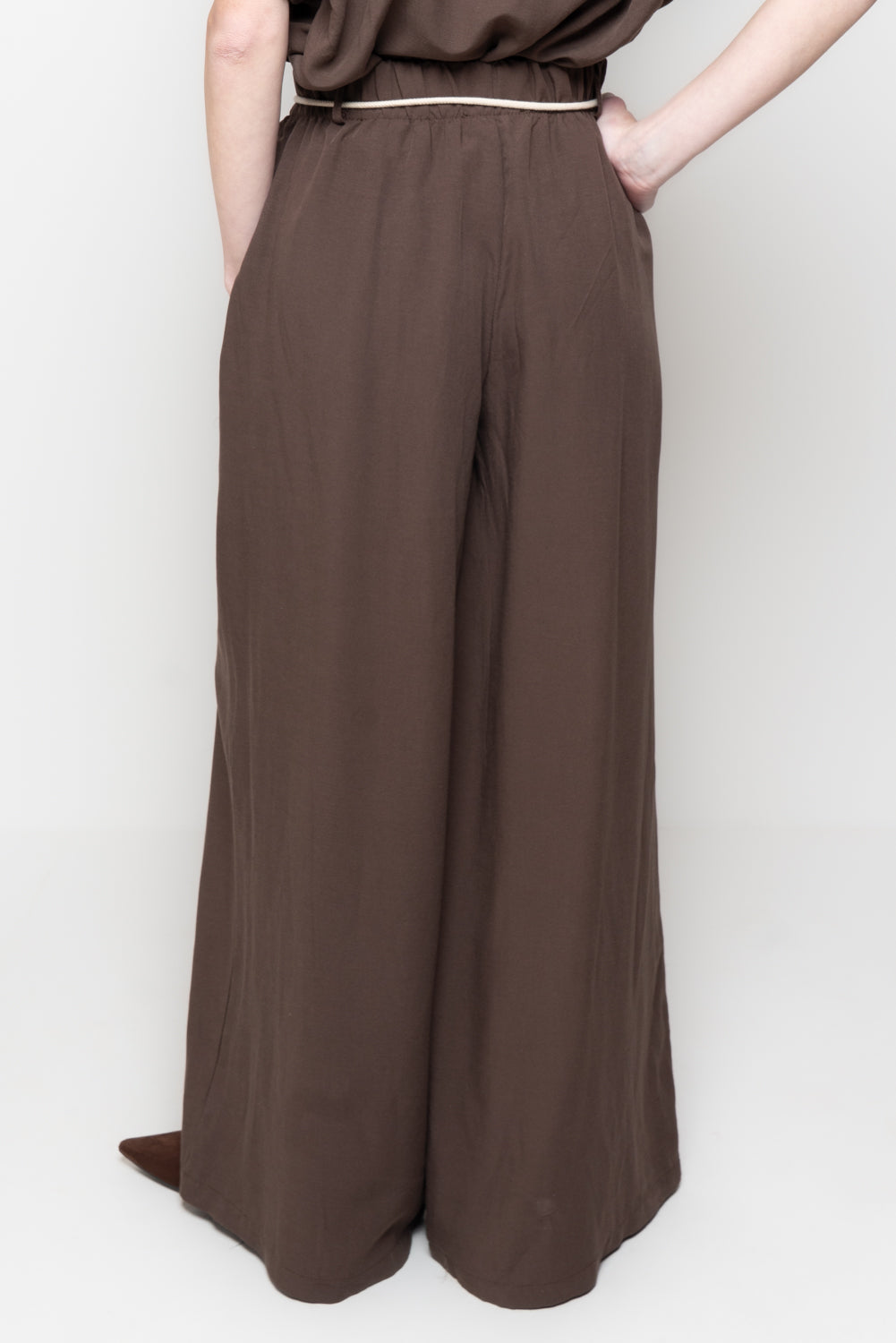 Pantalone palazzo in misto lino con cinturino