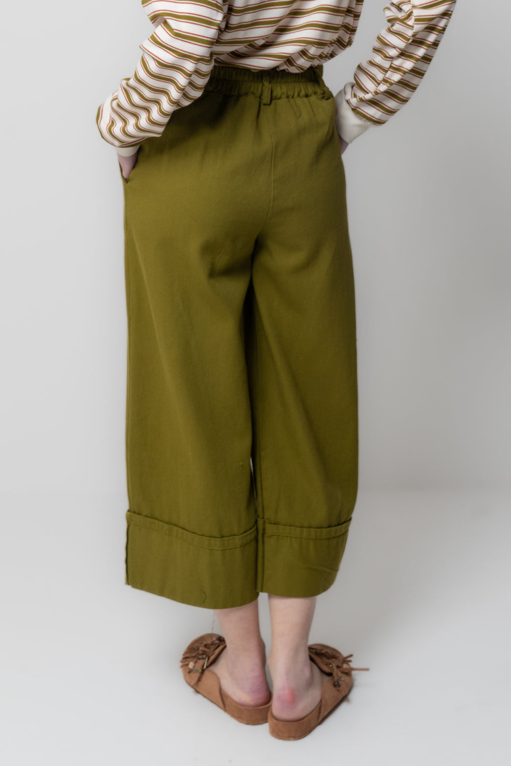 Pantalone Cropped con Risvolto