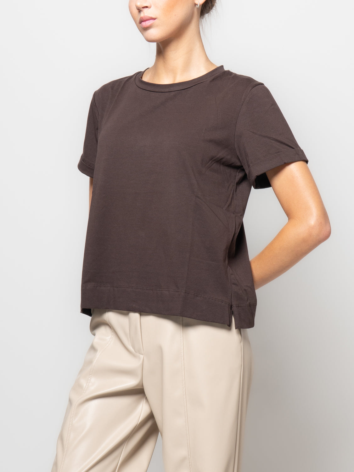 T-shirt con risvolto sulla manica