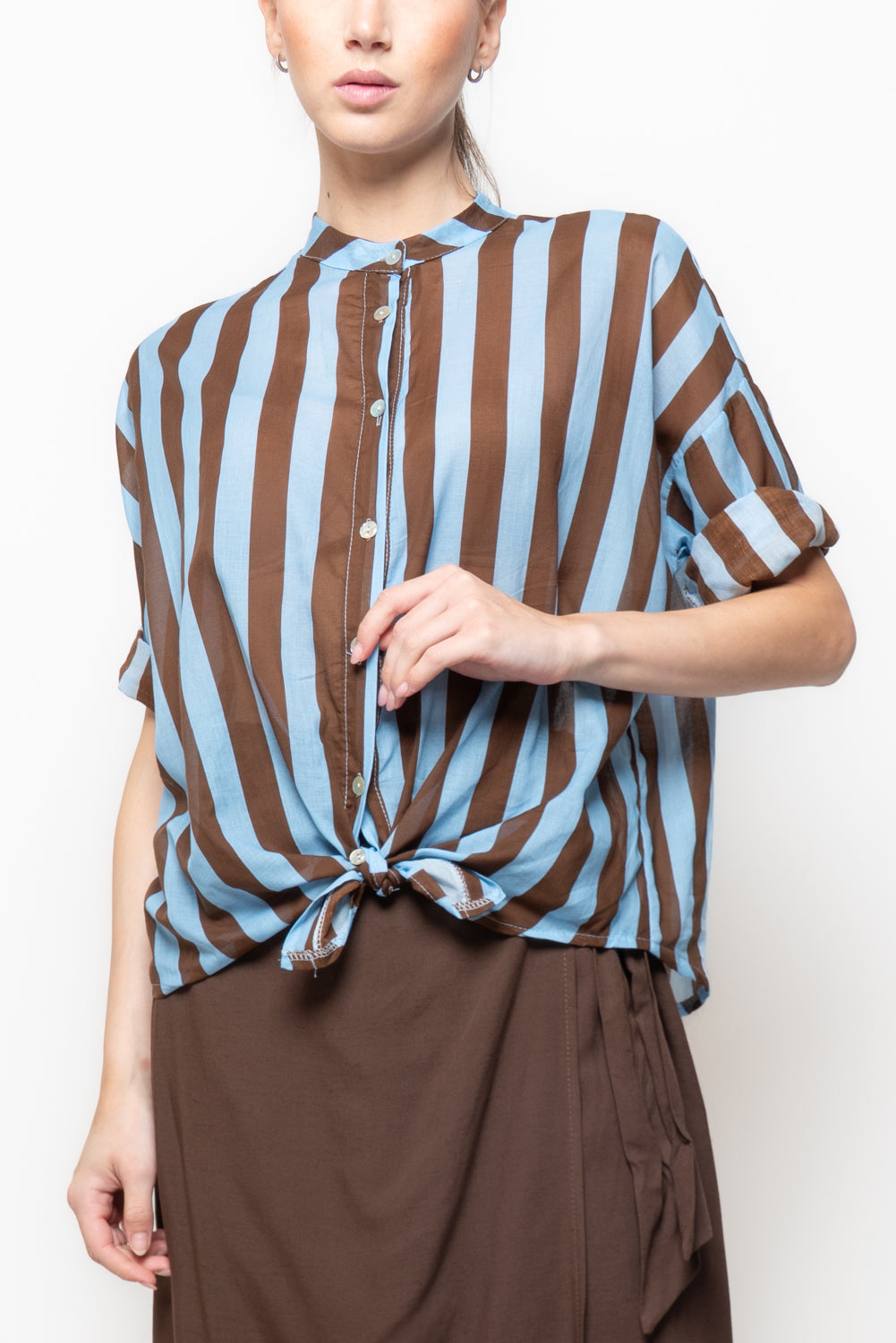 Camicia alla coreana a righe