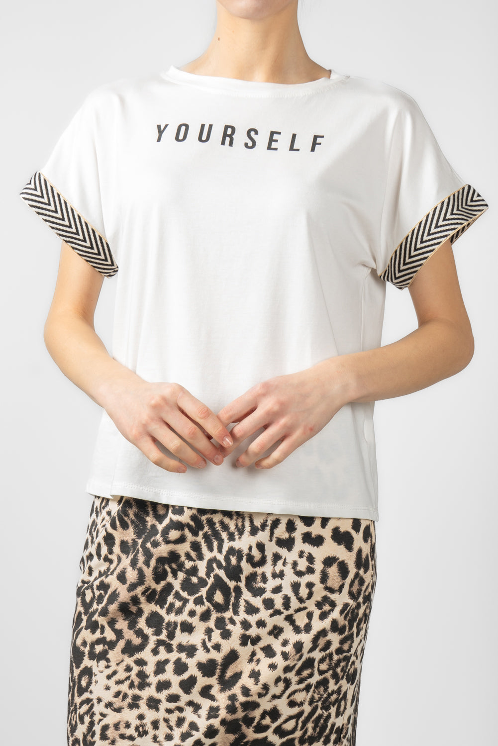 T shirt con stampa yourself