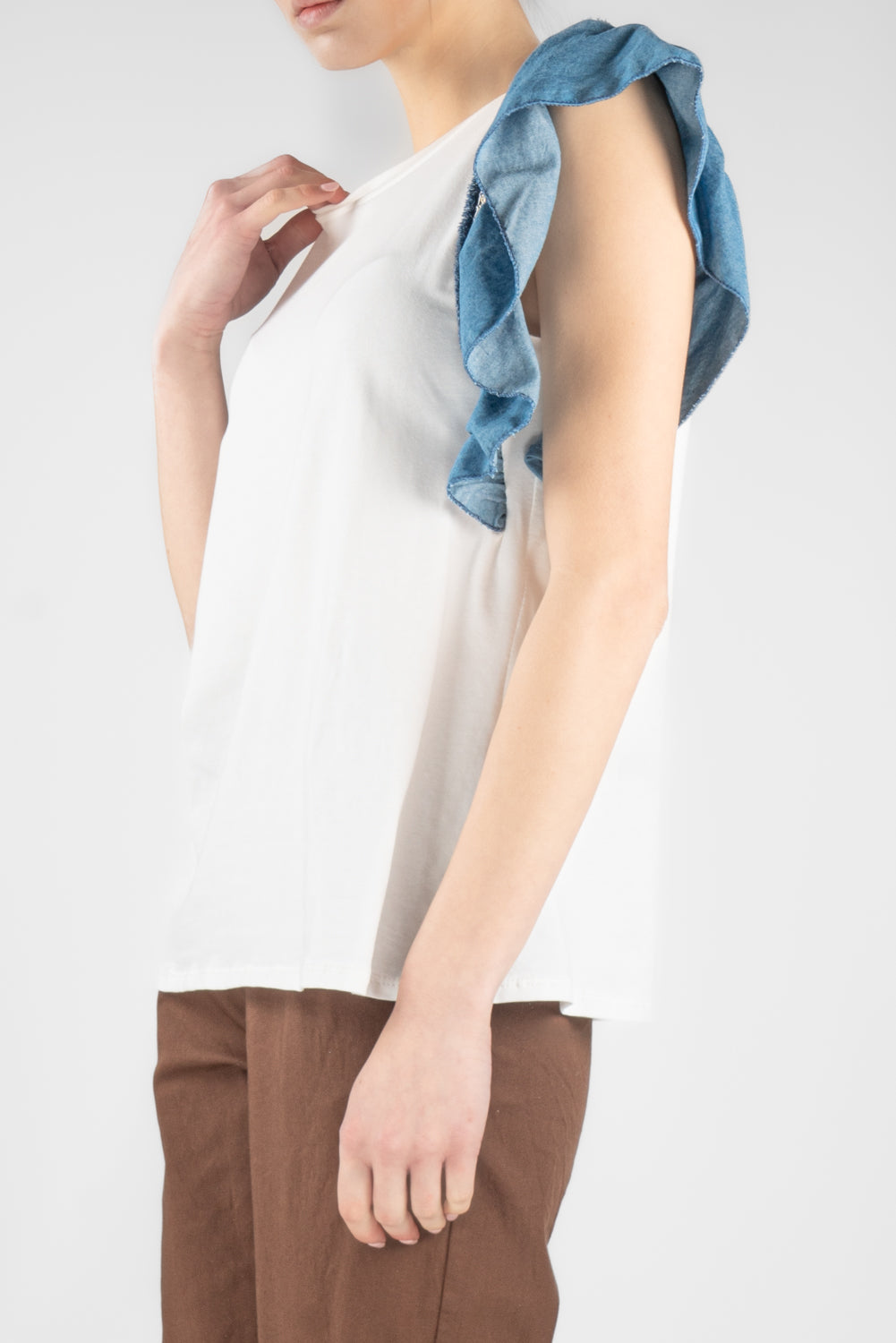 T-shirt manica volant in chambray
