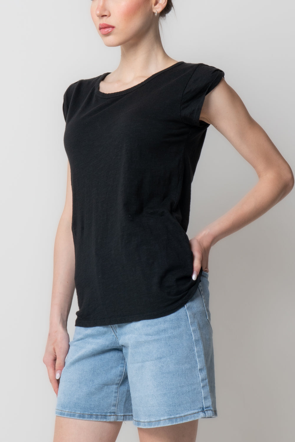 NINA AGST7058NERO