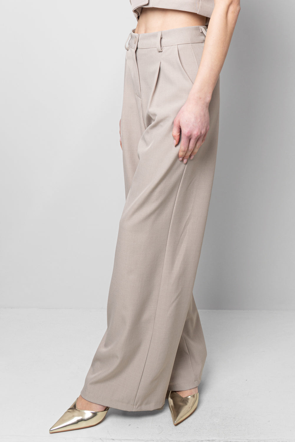 NINA AHZE215701FANGO