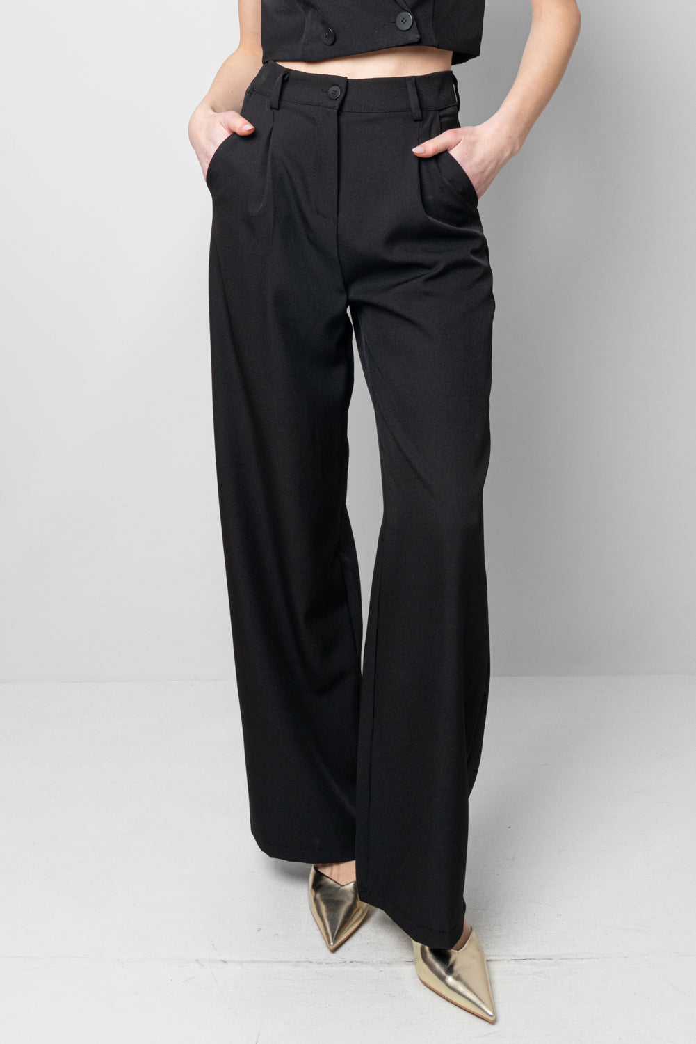 NINA AHZE215701NERO