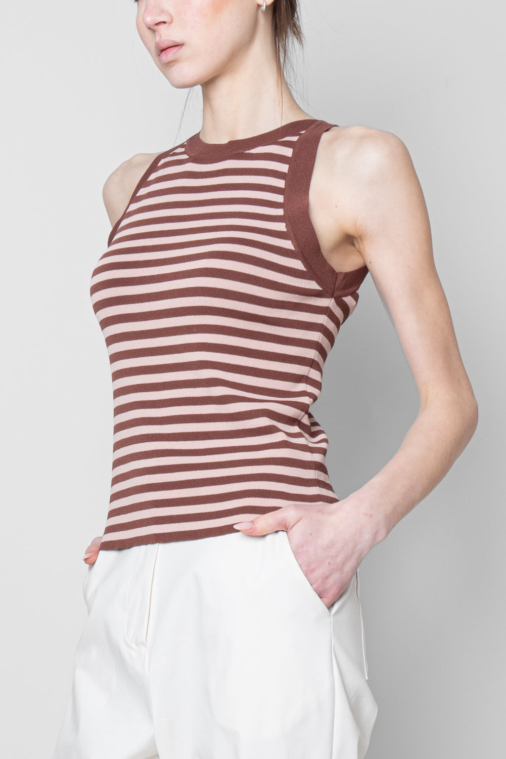 NINA CHTR0039ROSA