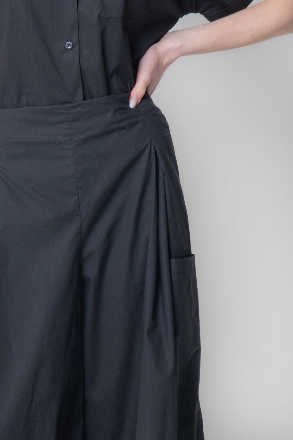 NINA MOOO5078NERO