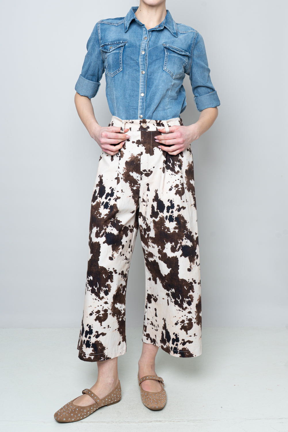 NINA RATS259023COW