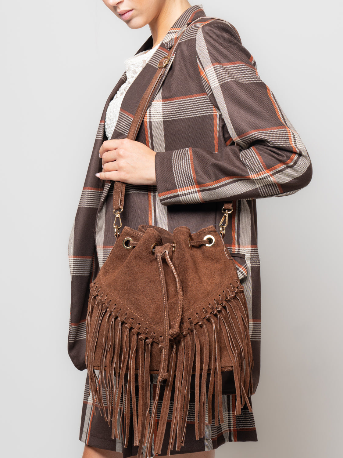 Sacca a tracolla in pelle con frange