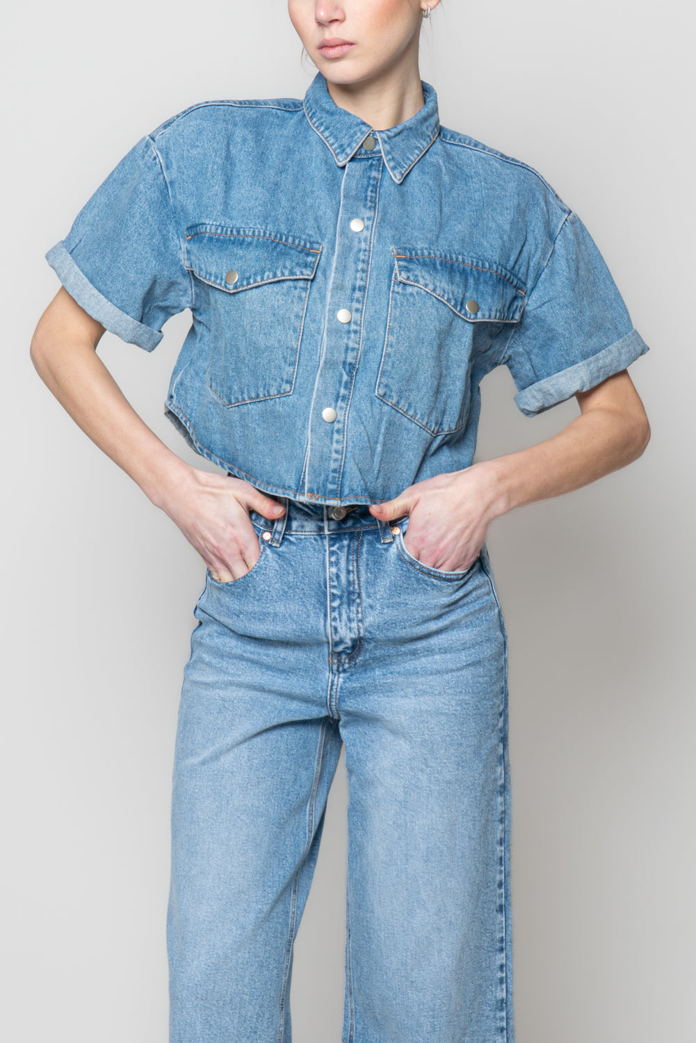Sovracamicia in denim cropped