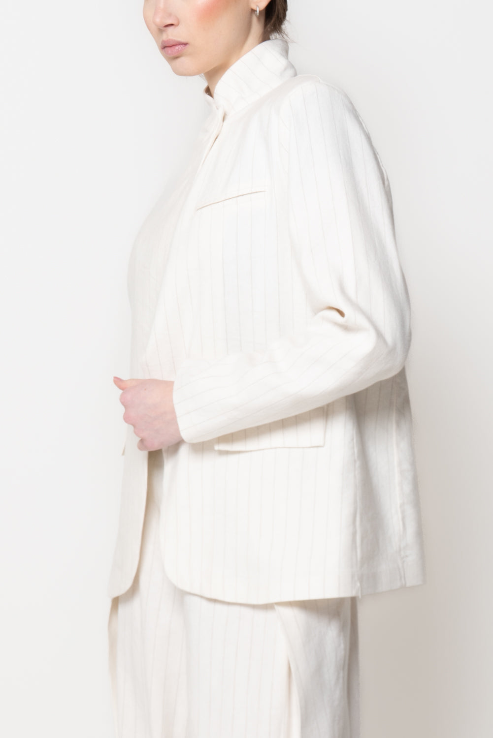 Blazer Gessato con Collo alla Coreana