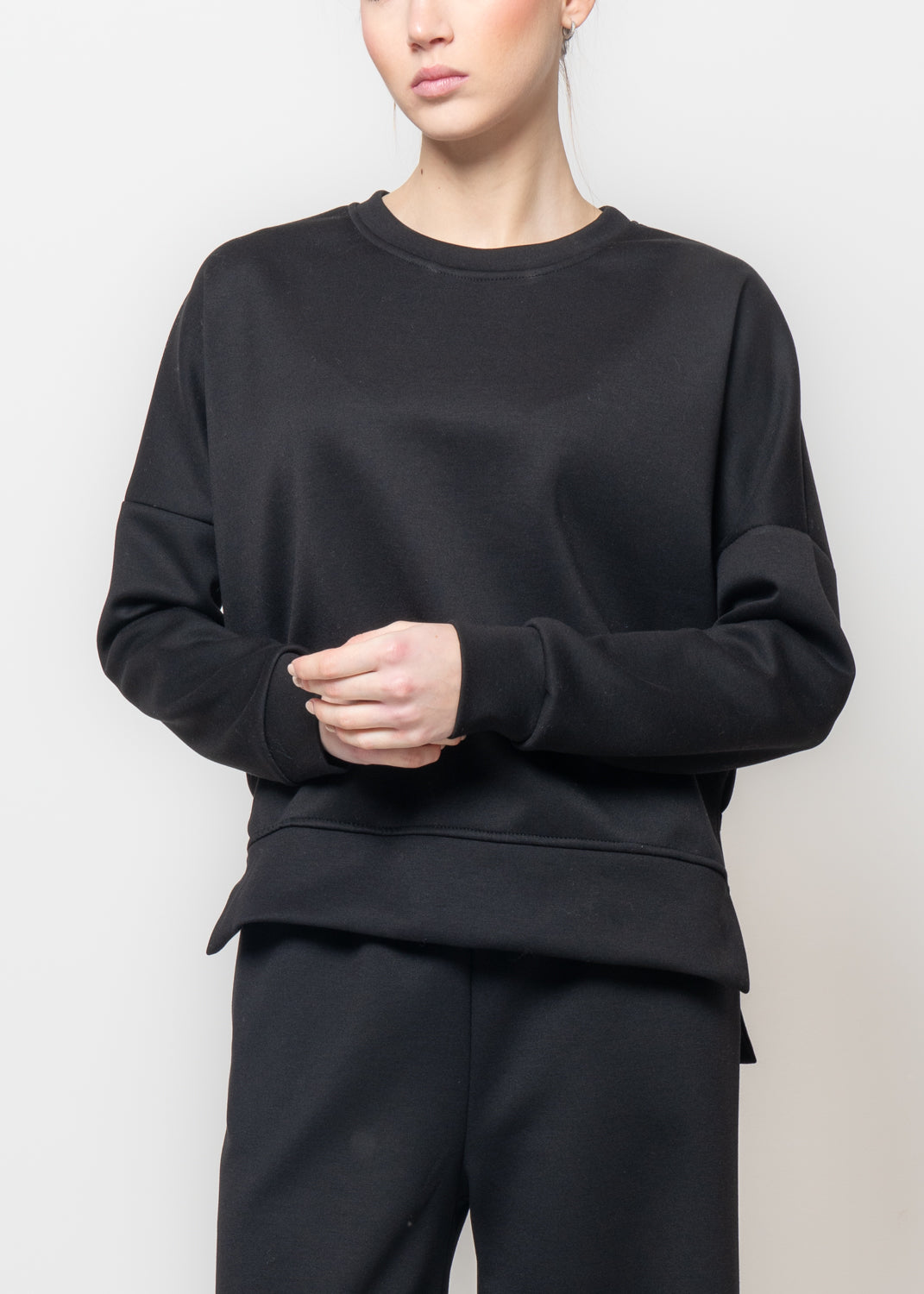 Felpa in neoprene garzato con spacchi laterali