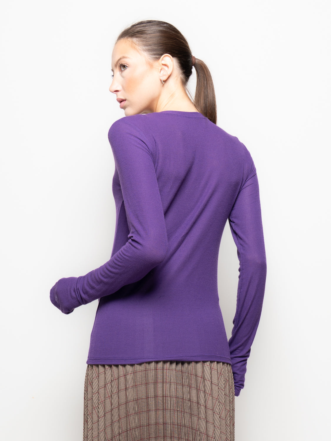 Maglia a costine con foro