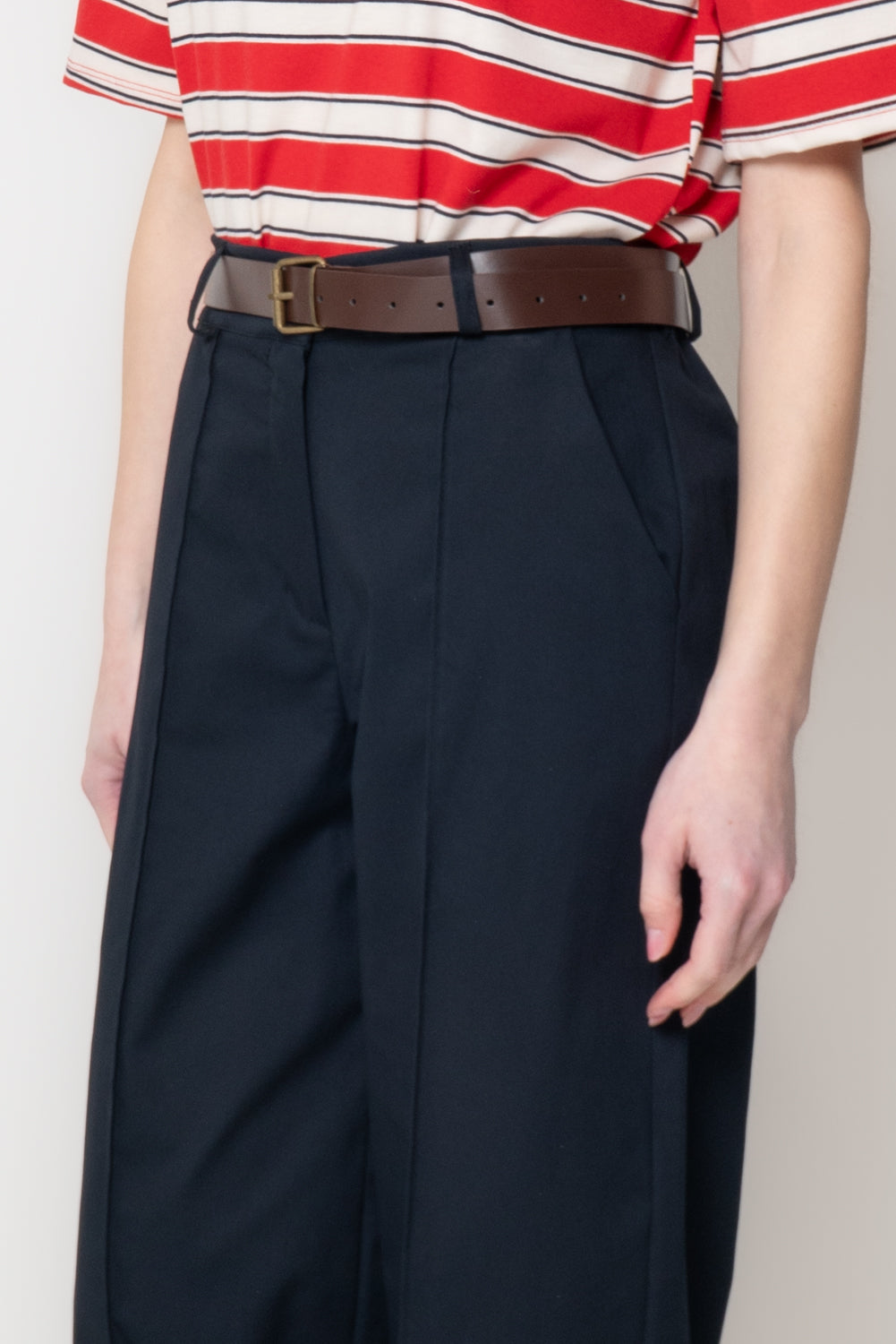 Pantalone modello harem con Cintura
