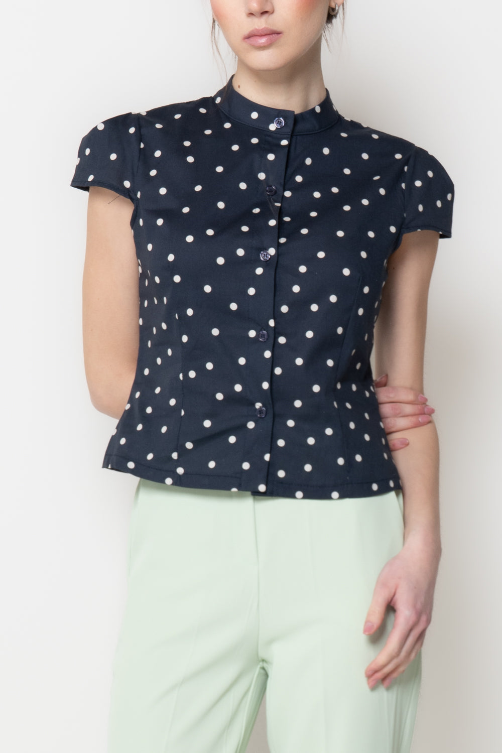 Camicia Slim a Pois con Collo alla Coreana