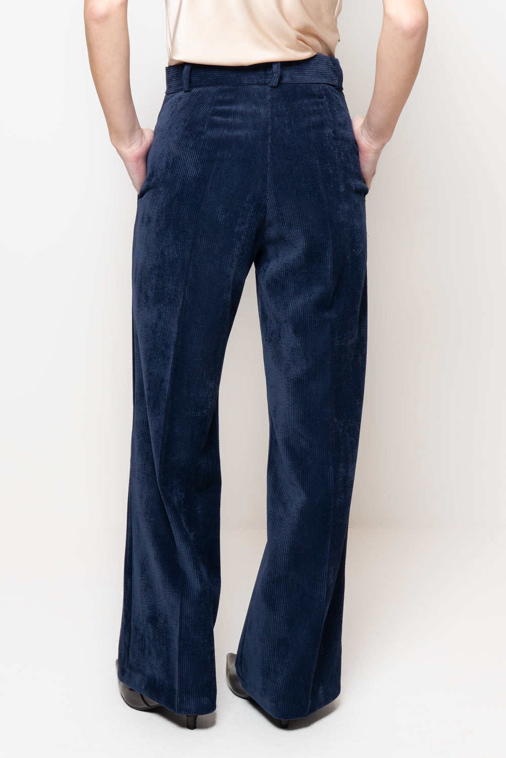 Pantaloni in velluto a palazzo