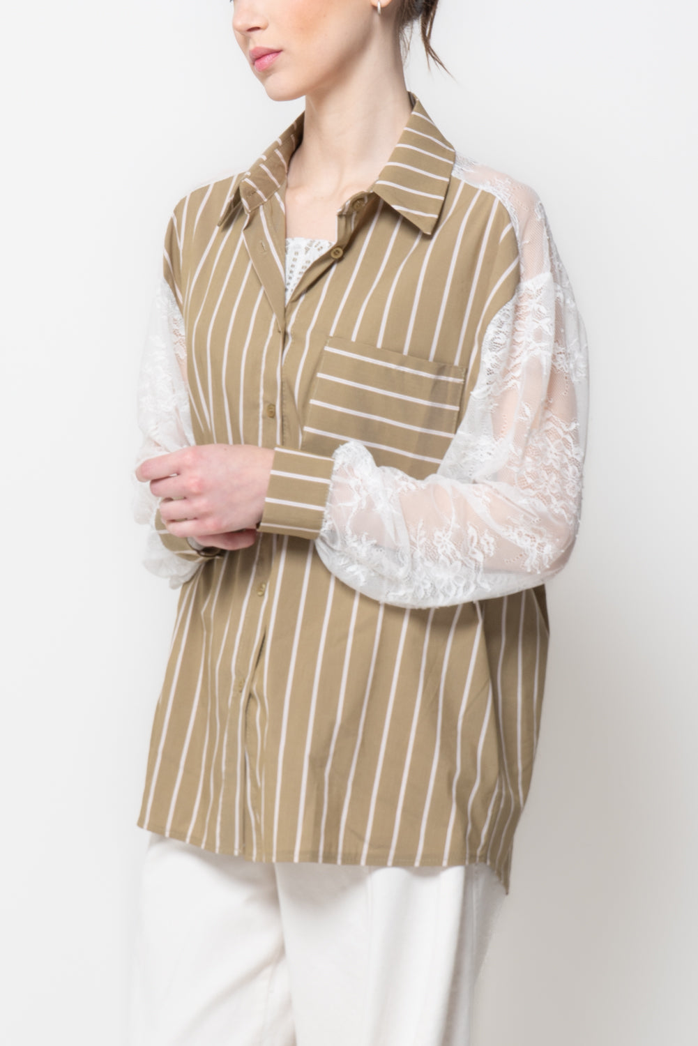 Camicia Rigata con Maniche e Schiena in Pizzo
