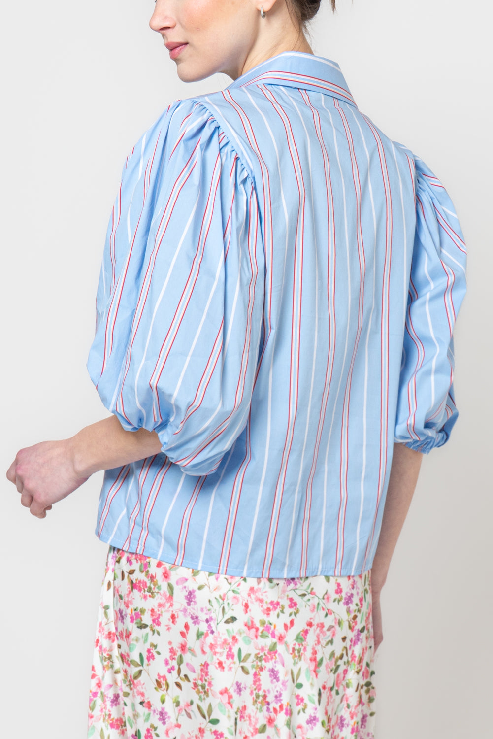 Camicia con manica volume