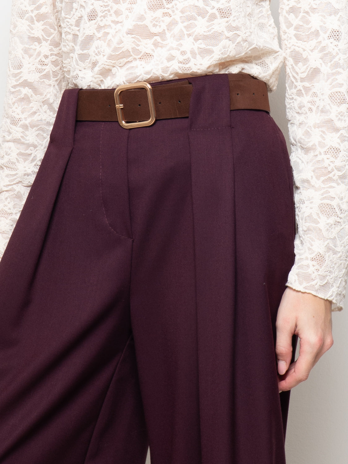 Pantalone palazzo con cintura