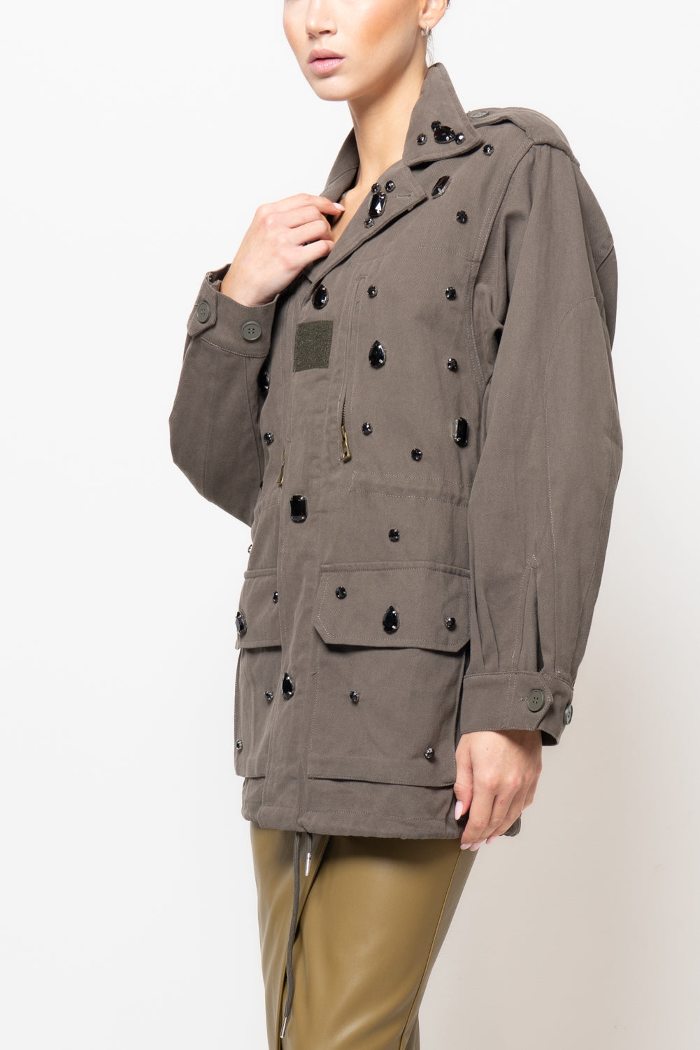 Sahariana con strass applicati