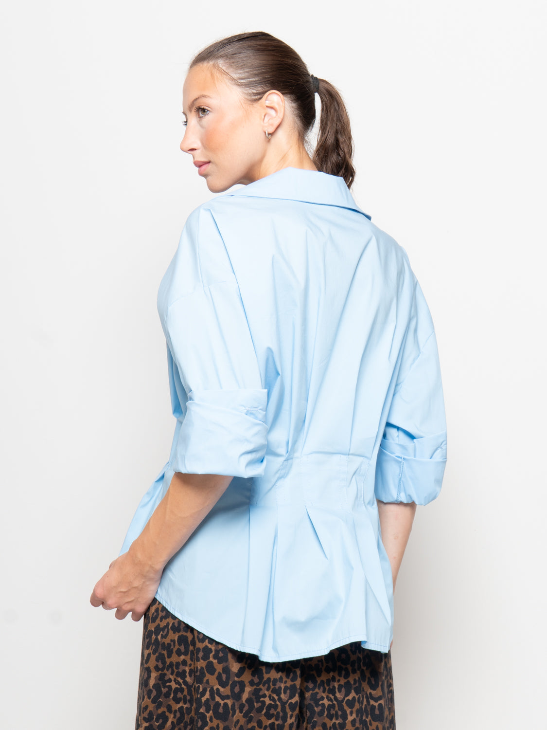 Camicia con vita arricciata