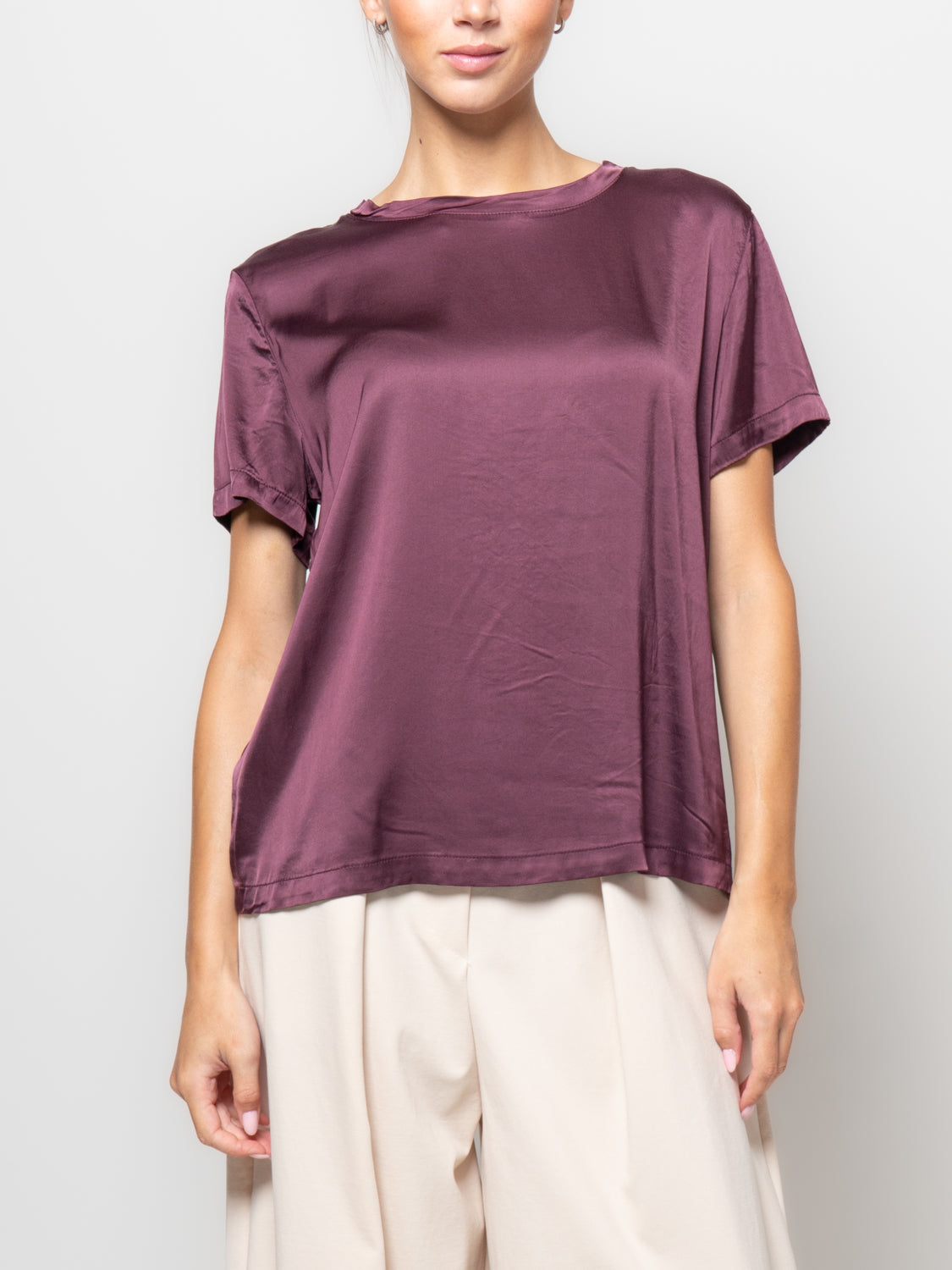 T shirt in satin