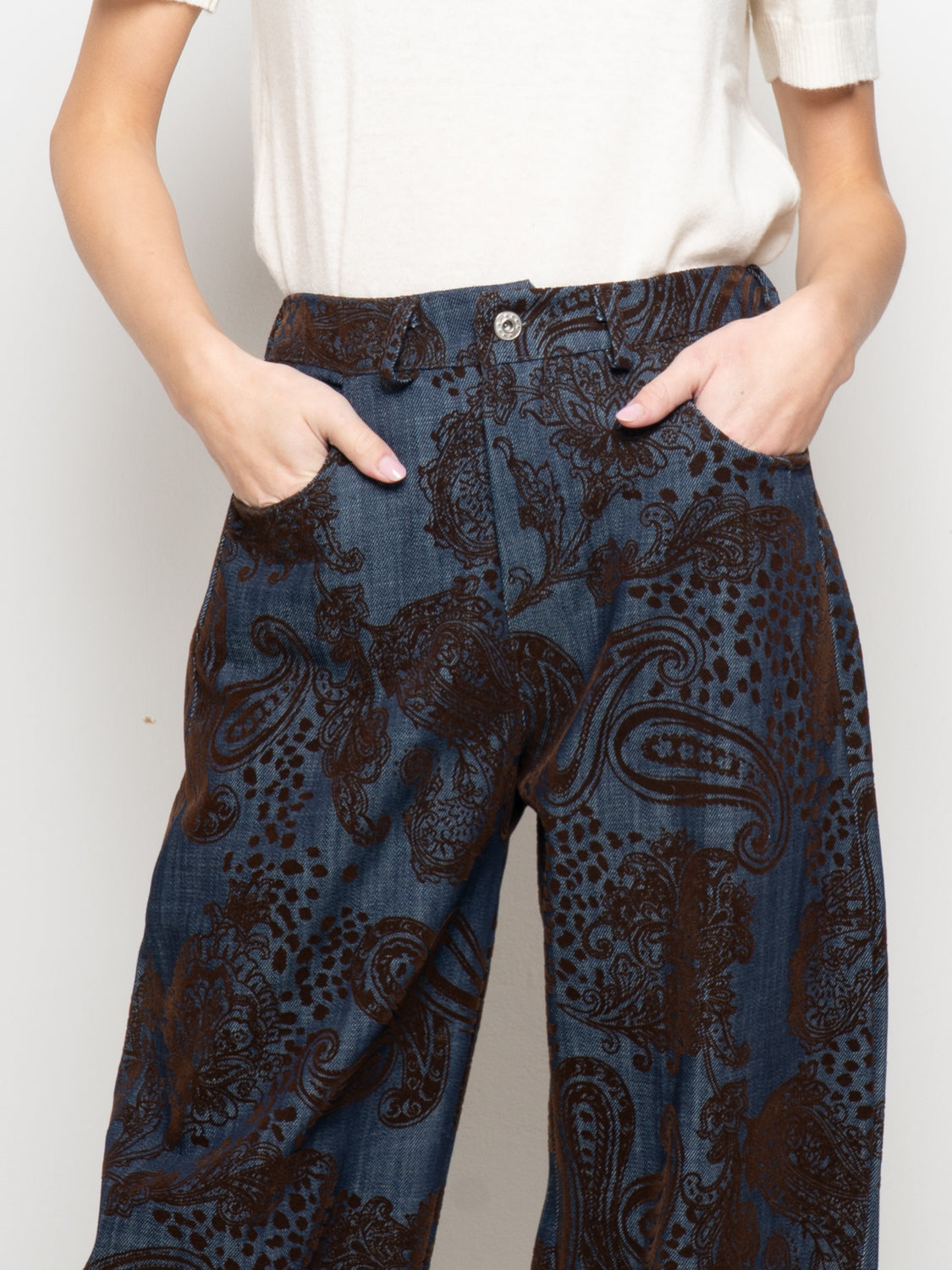 Jeans barrel in stampa devoré