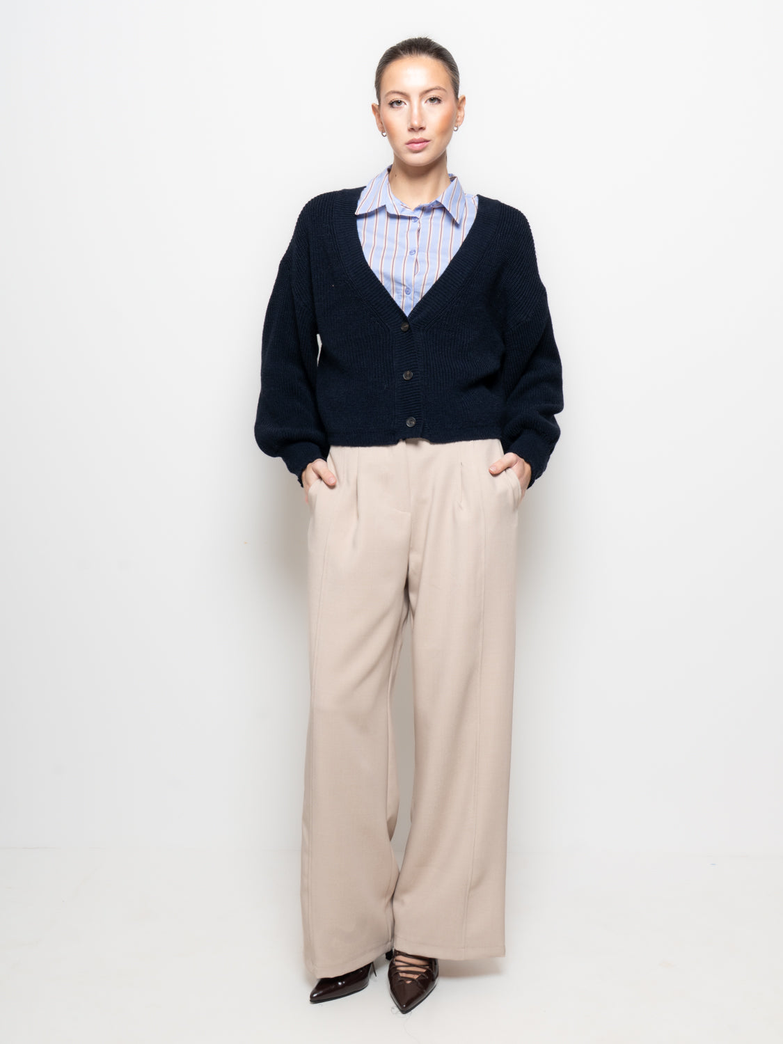 cardigan crop doppio V