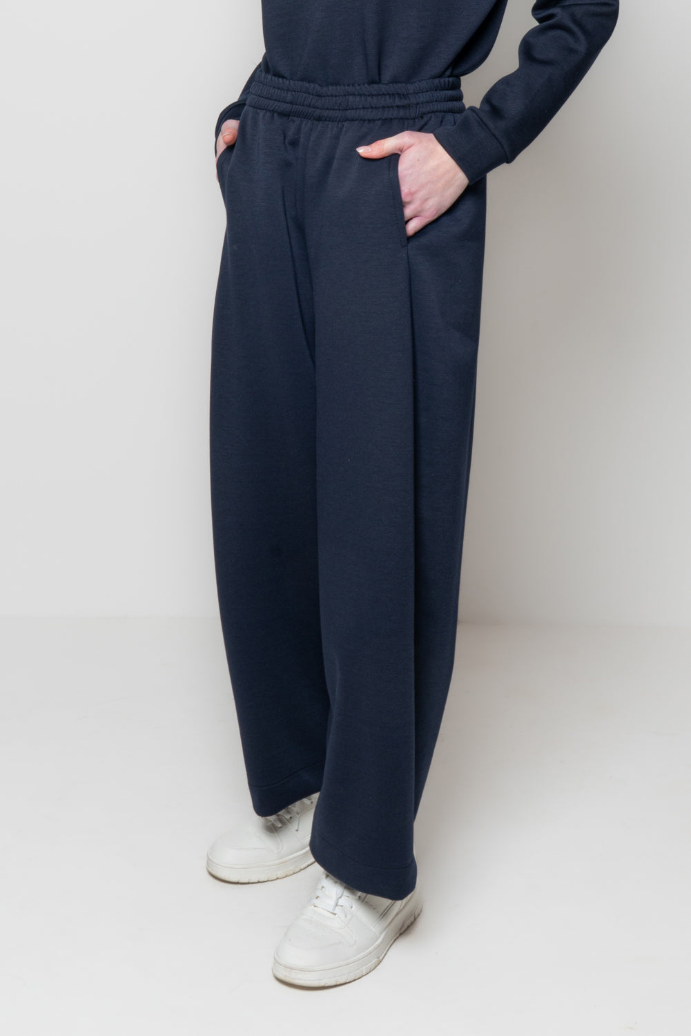 Pantalone baggy in neoprene