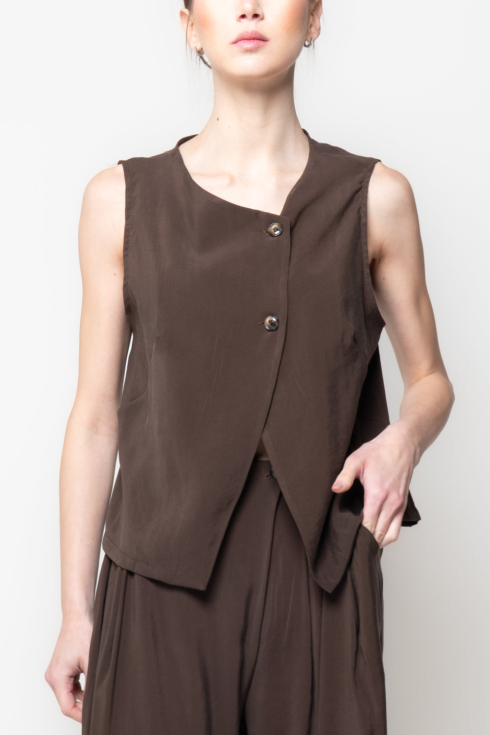 Gilet asimmetrico