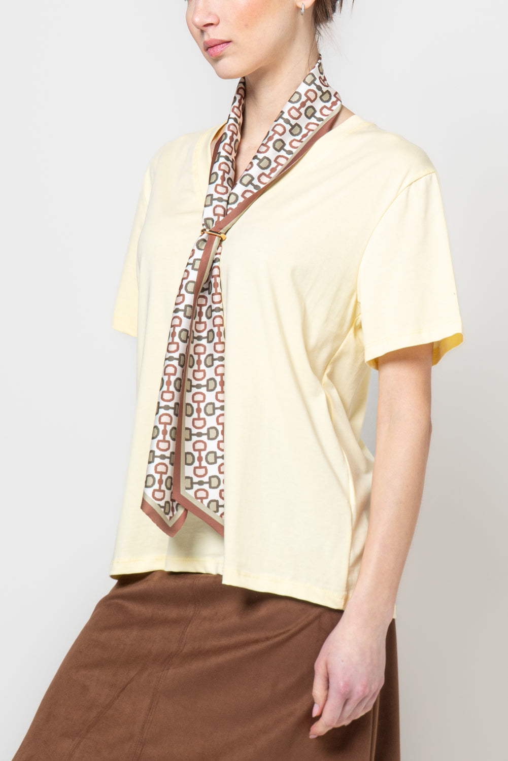 T shirt con foulard