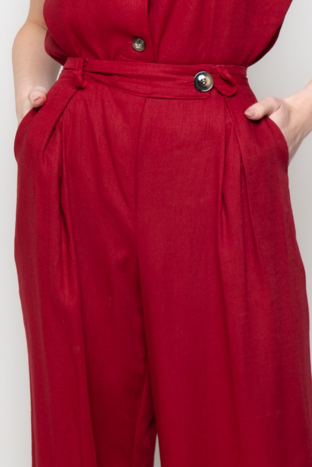 Pantaloni con Chiusura Asimmetrica