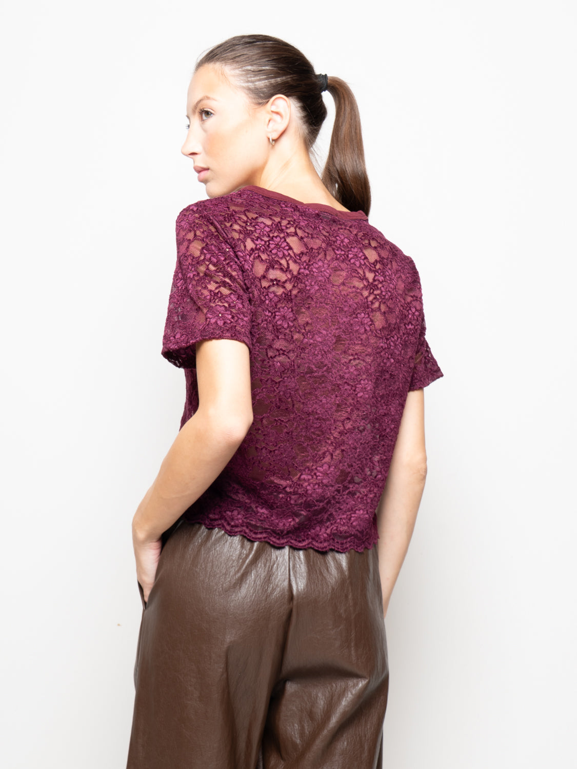 Top in pizzo macramè