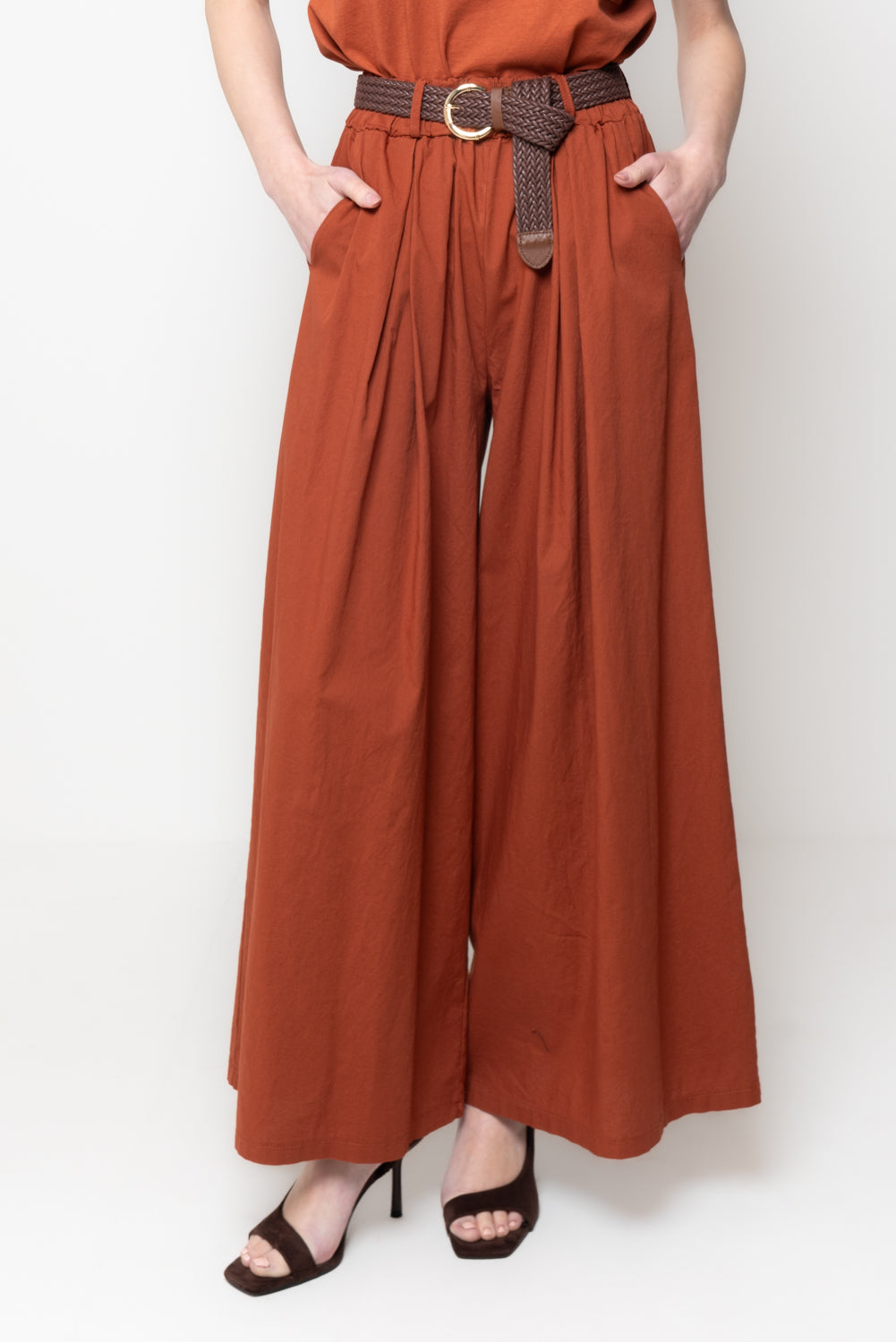 Pantalone a Palazzo con Pinces