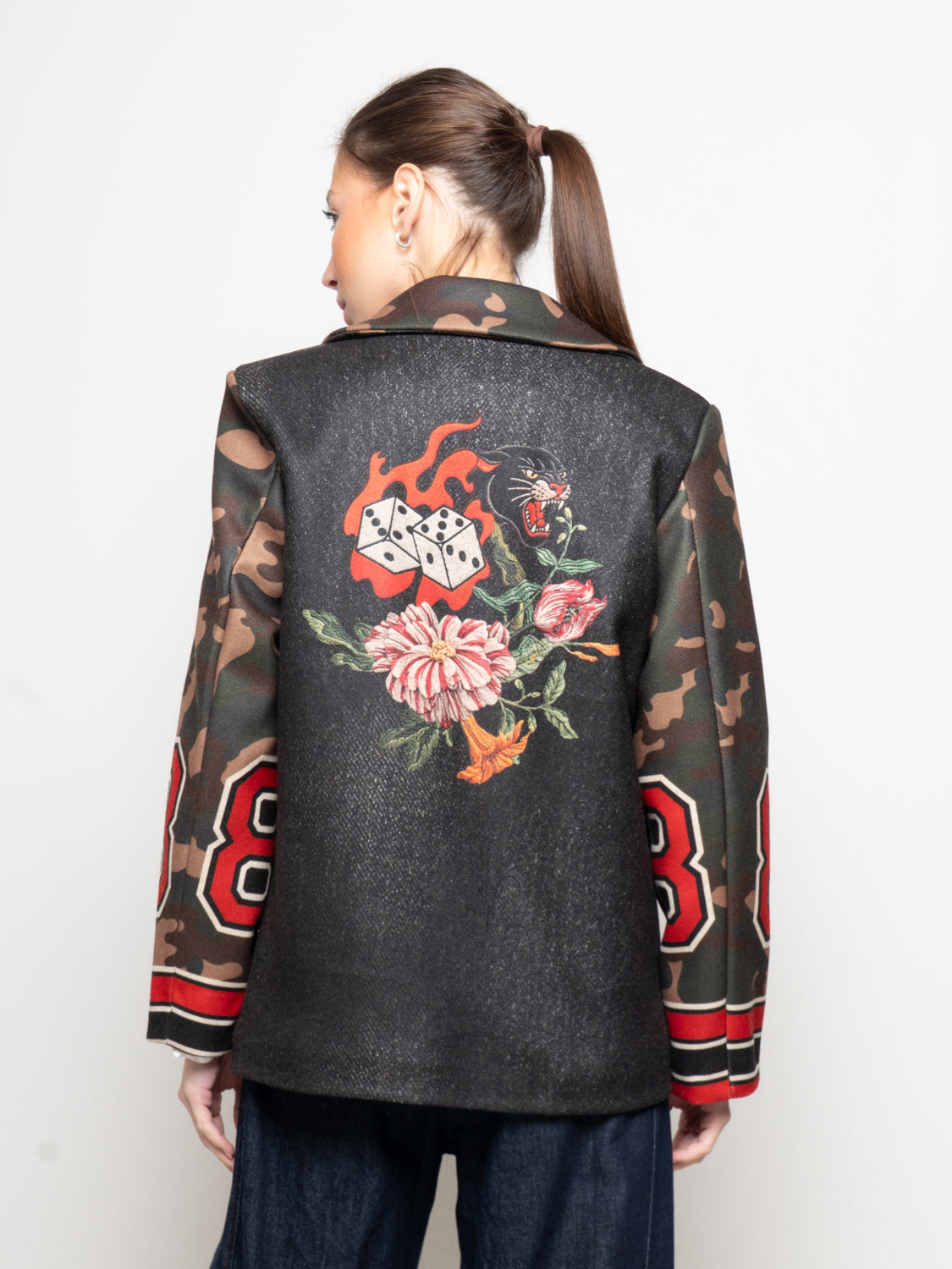 Giacca fantasia patchwork a motivo stampato