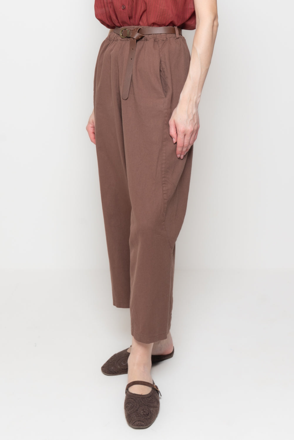 Pantalone a Gamba Larga con Cintura