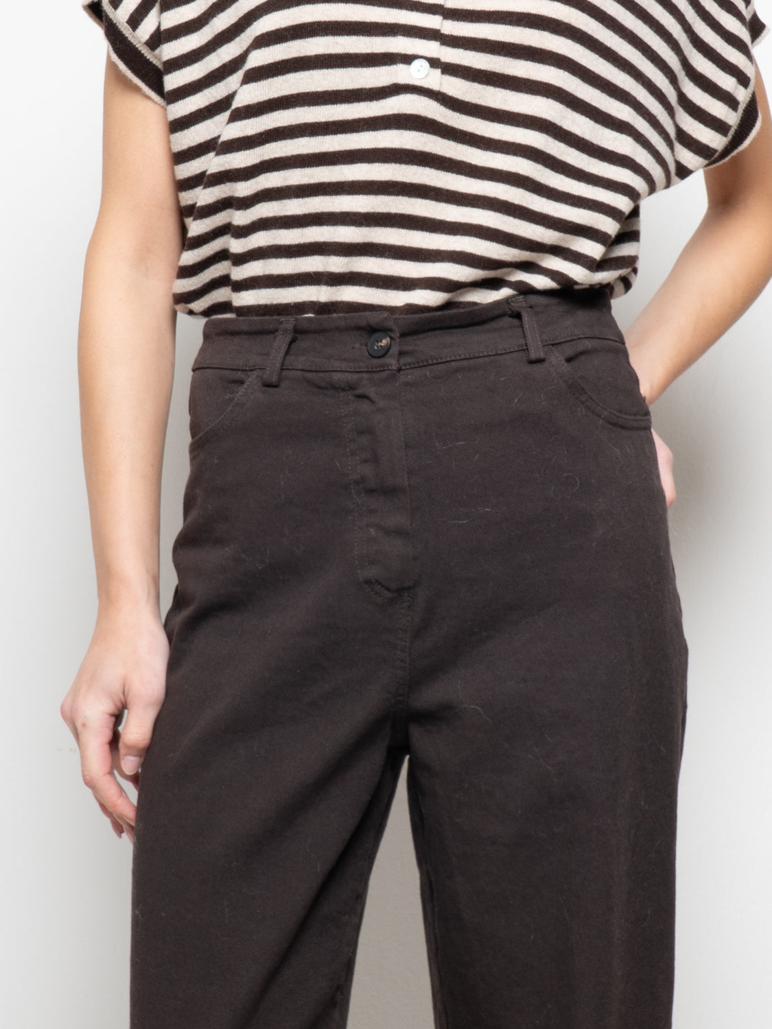 Pantalone wide con orlo sfrangiato