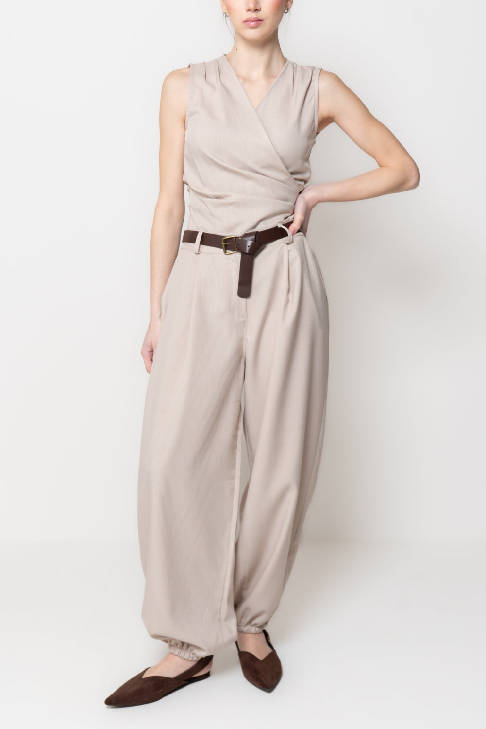 Pantalone modello harem con Cintura