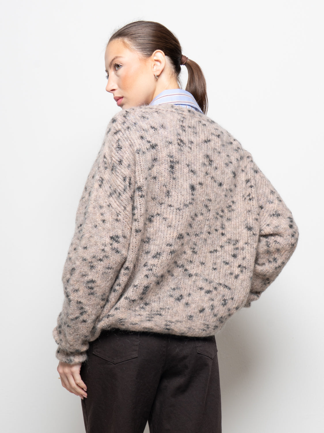 Cardigan in fantasia puntinata