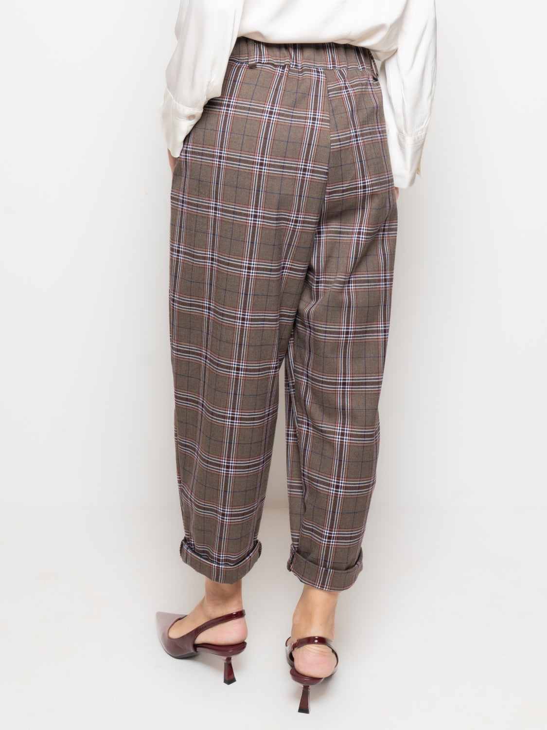 Pantalone tartan con pences