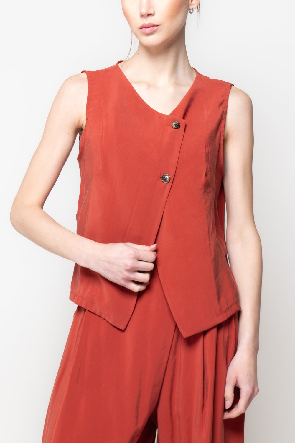 Gilet asimmetrico