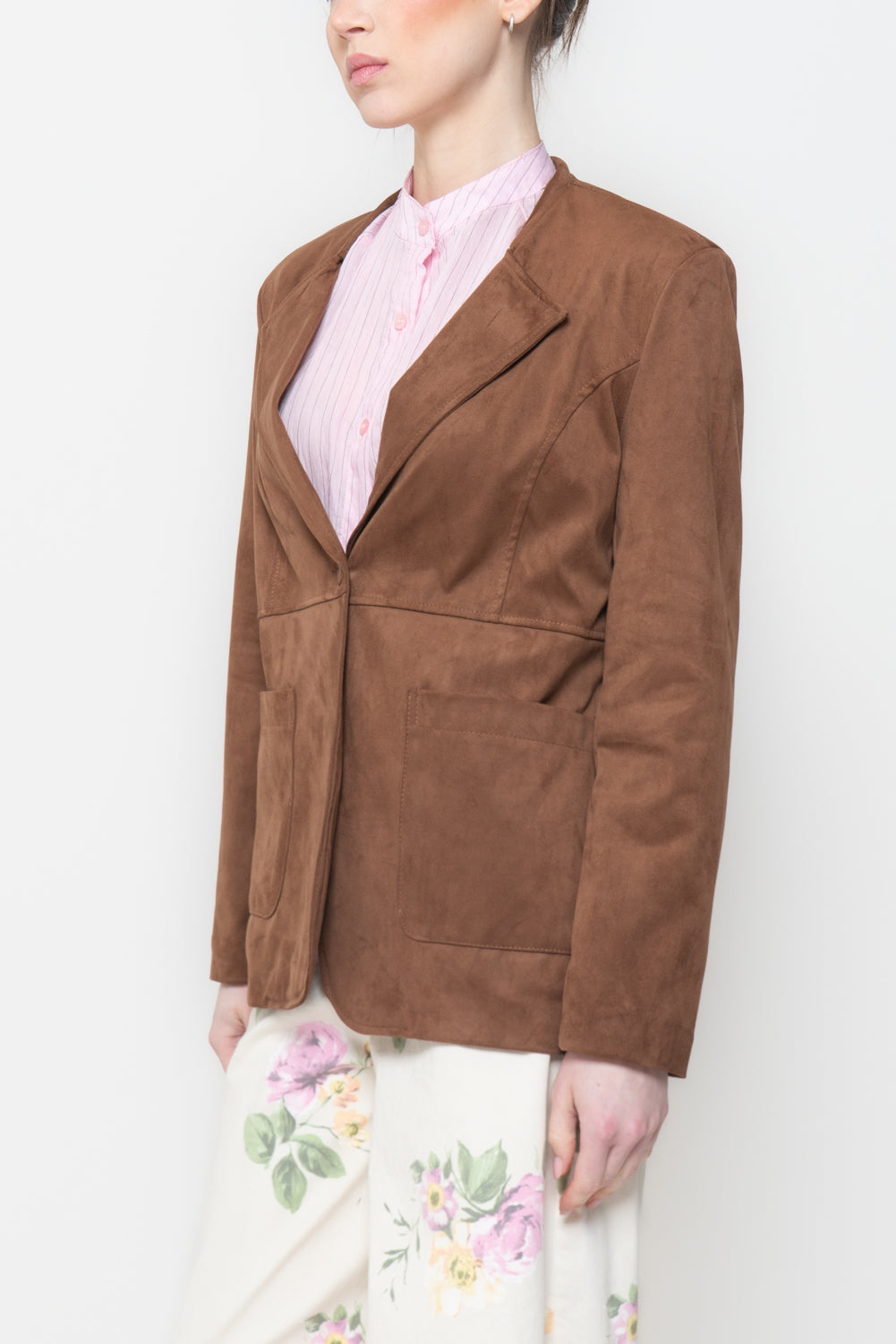 Giacca in suede con cuciti