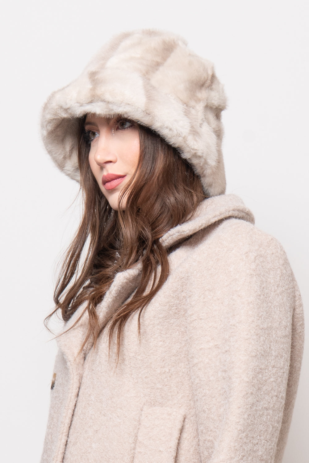 Cappello in ecopelliccia